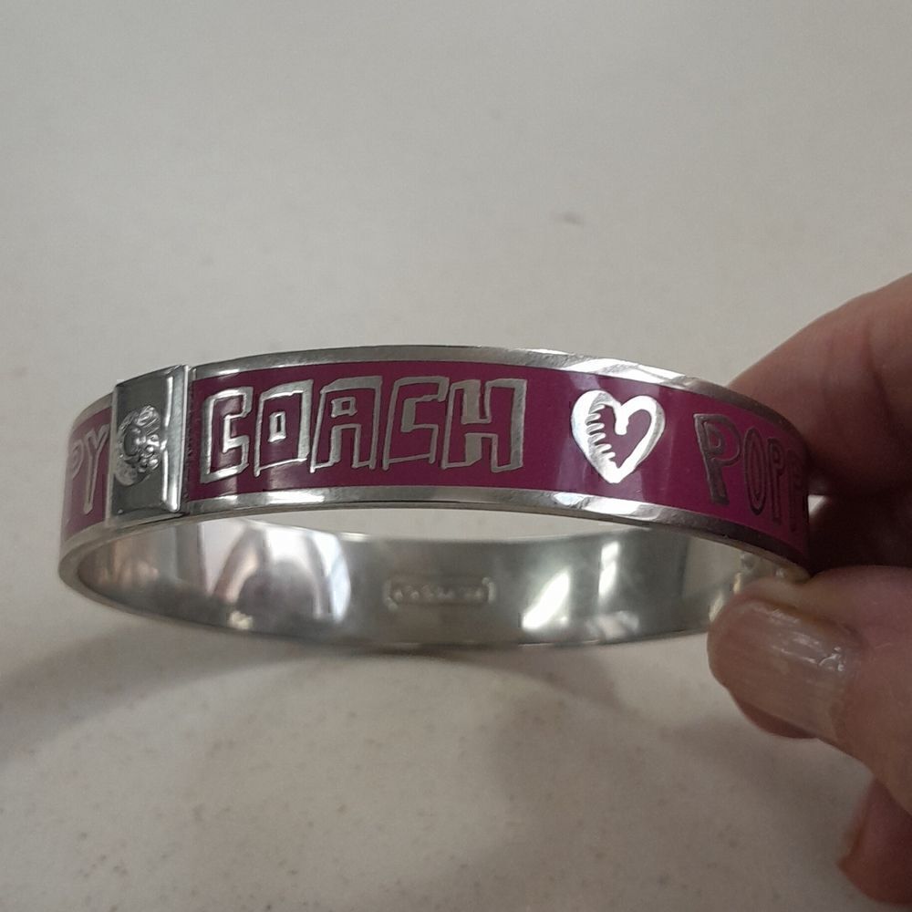 Coach Fushia Valentine "Poppy" Bracelet...E.U. C.